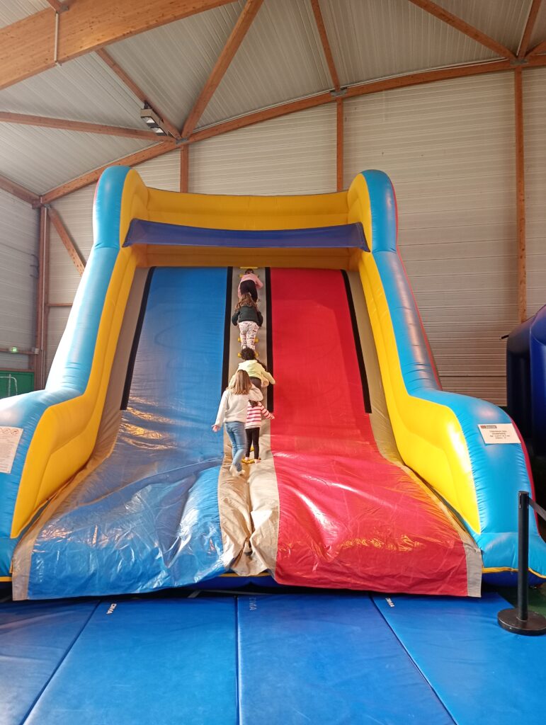 jeux-gonflable-enfant-meucon